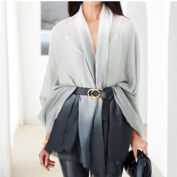 NEW Cushnie Oversized Carley Long Scarf Wrap Black Gray Cream Ombré New - Picture 1 of 9
